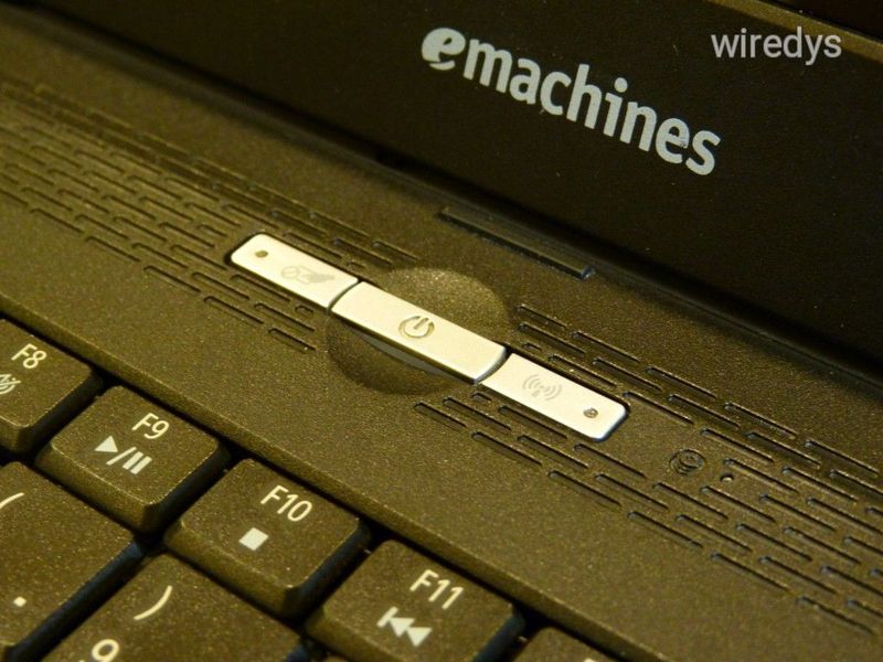 Emachines E727 laptop