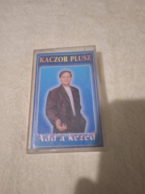 Kaczor Plusz Add a kezed