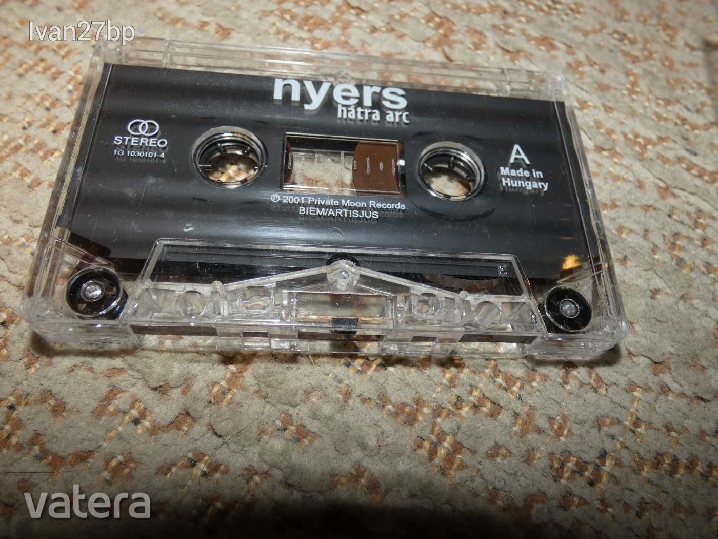 Nyers - Hátra Arc