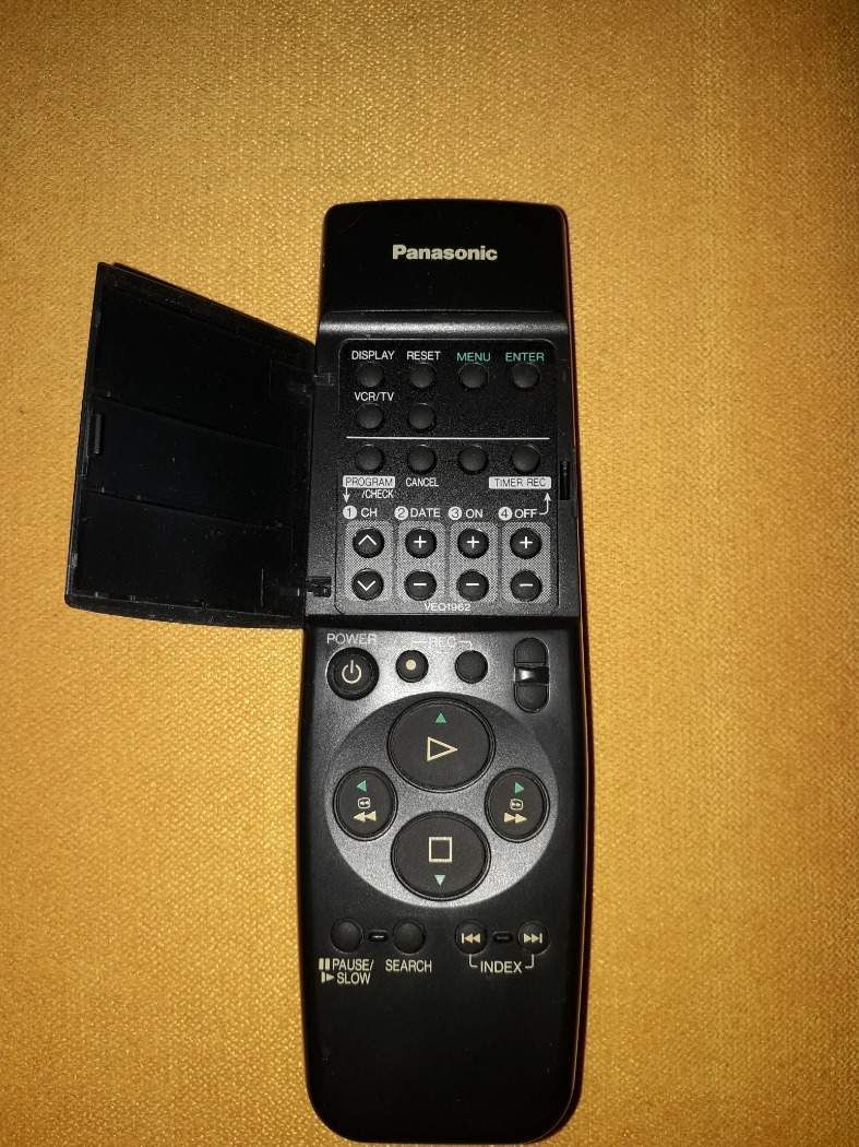 PANASONIC NV-SD 225 videómagnó