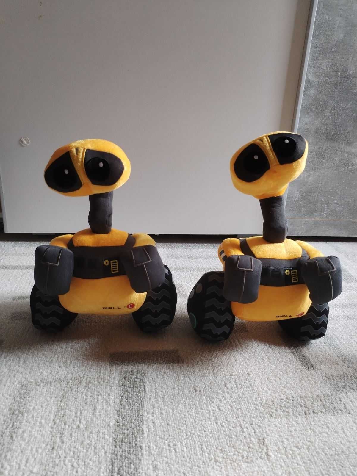 WALL-E PLÜSS 30CM ÚJAK 7200FT/DB