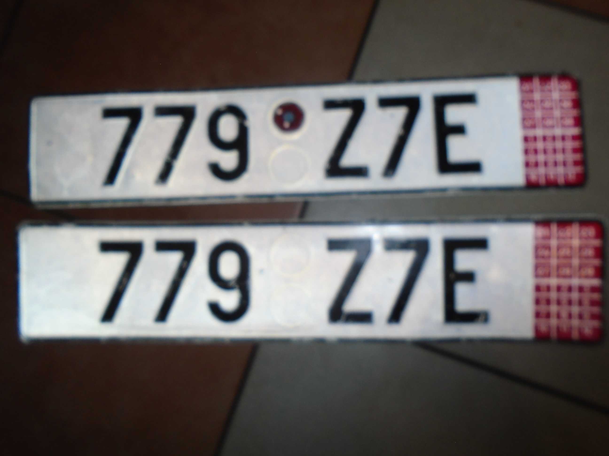 RENDSZÁMTÁBLA  RÉGI PÁRBAN!
