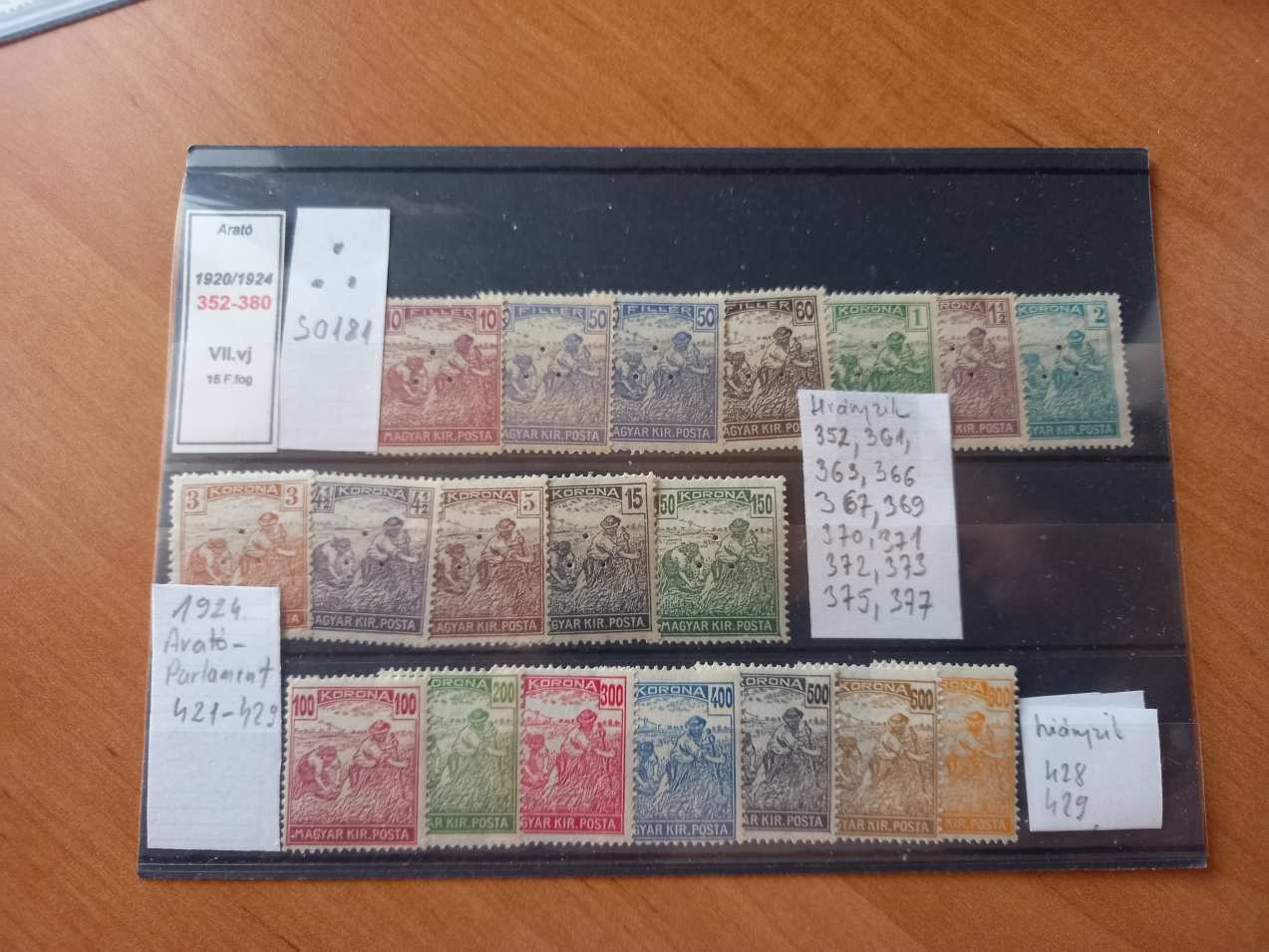 S0181 Magyar 1920-24 ARATÓ 352-380 3-as lyukasztás és 421-429 postatiszta
