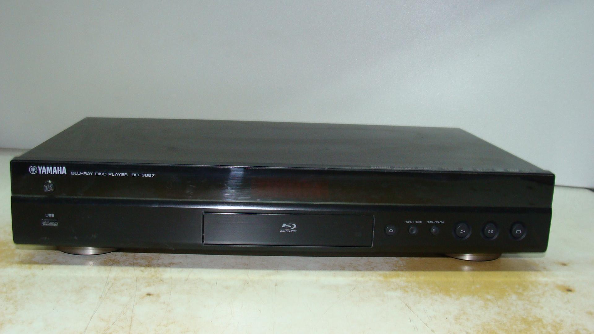 YAMAHA BLU-RAY BD-S667