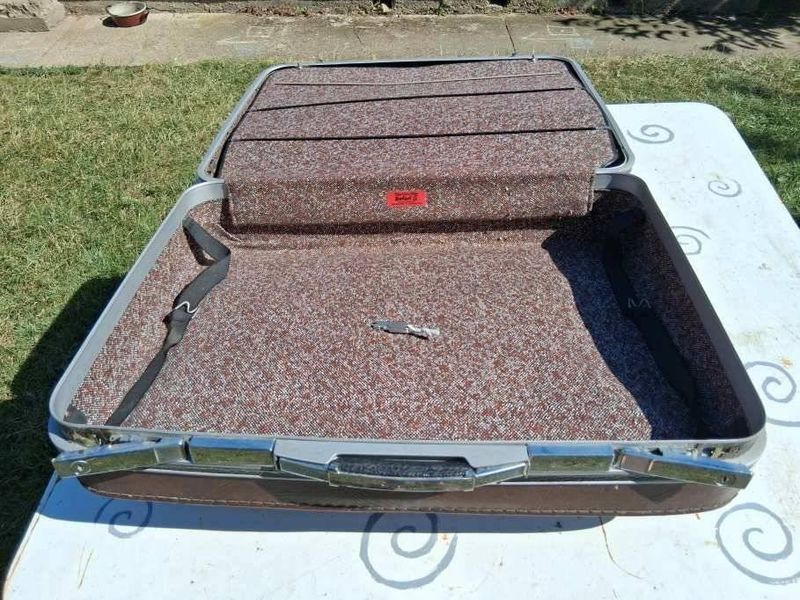 retró Samsonite bőrönd