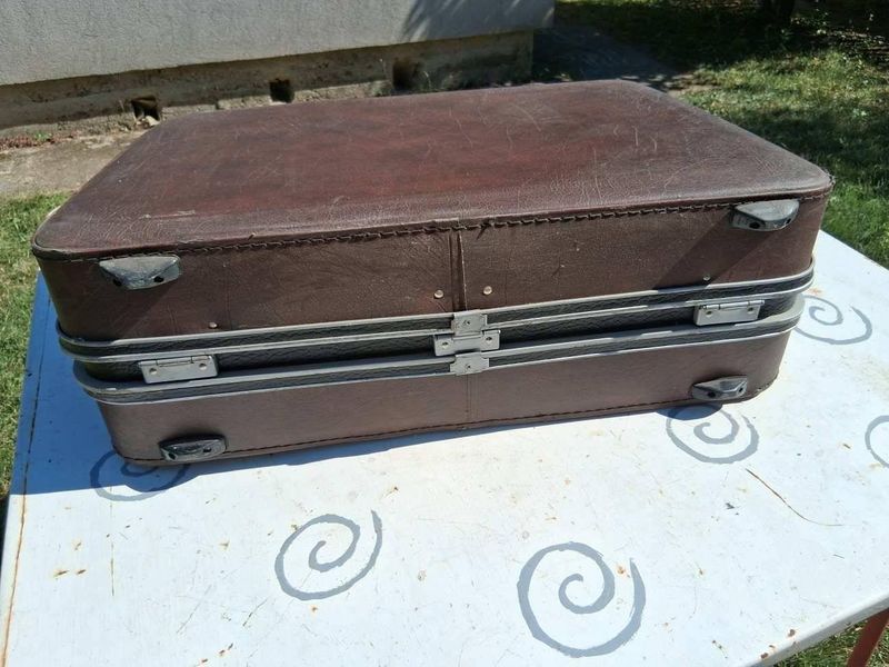 retró Samsonite bőrönd