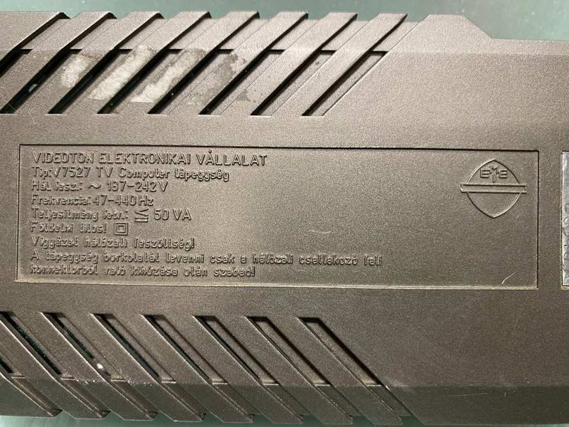 Videoton tv computer táp 2.