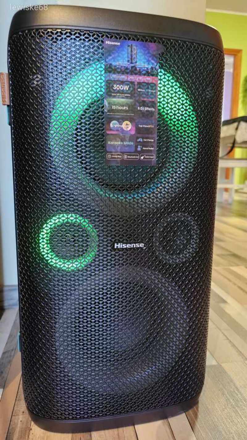HISENSE Party Storm