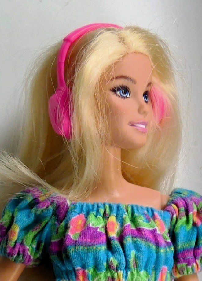 Barbie baba - Mattel  2015
