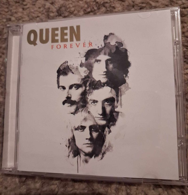 Queen-Forever