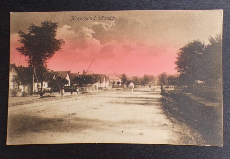 Kerecsend, utcarészlet