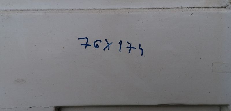antik ajtó