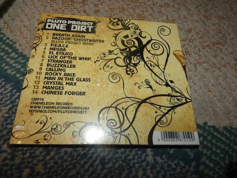 Pluto Project - One Dirt (BONTATLAN)