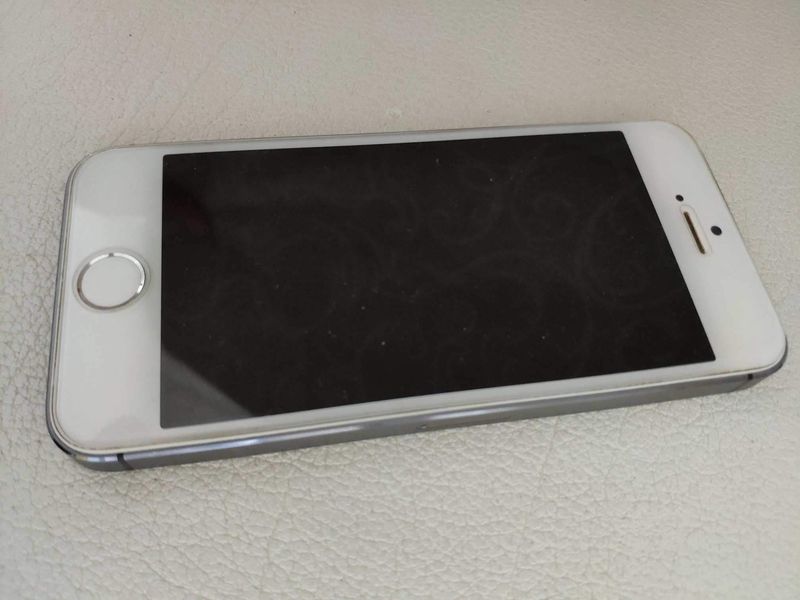 Iphone 5s alkatrésznek