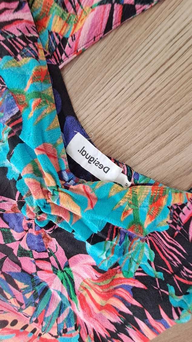 DESIGUAL NŐI  ruha