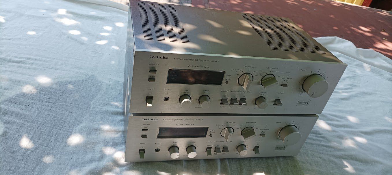 Technics SU-V4A erősítő