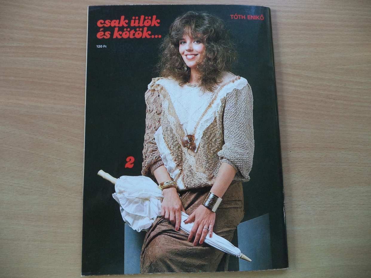 Csak ülök és kötök...