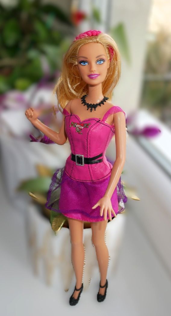 Mattel  Barbie baba