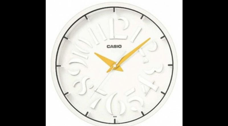 IQ-64-9 Casio falióra