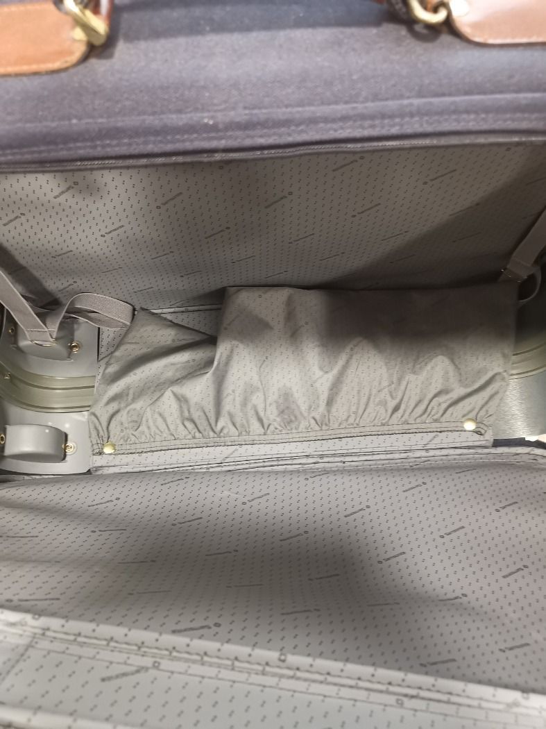 SAMSONITE bőrönd