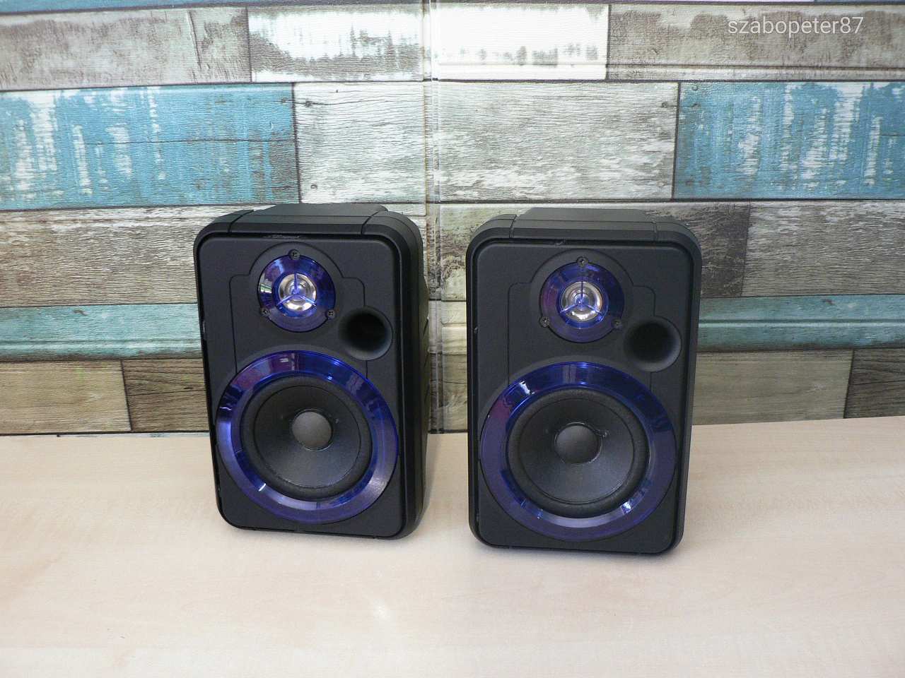 JBL Control CM42 hangfal