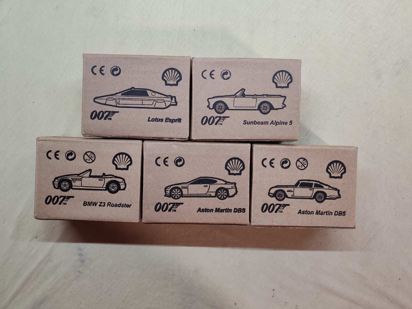 Shell James Bond car collection