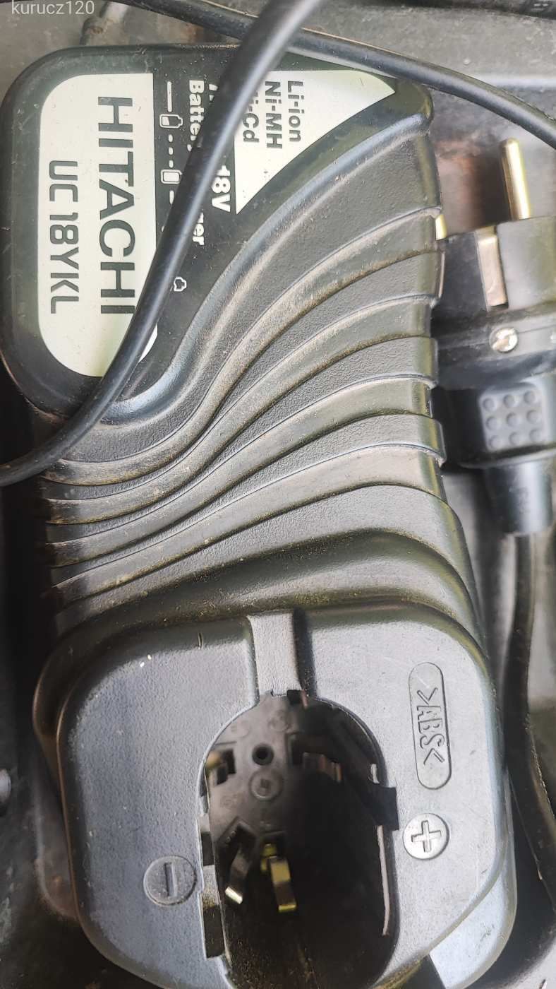 Hitachi csavar behajtogép