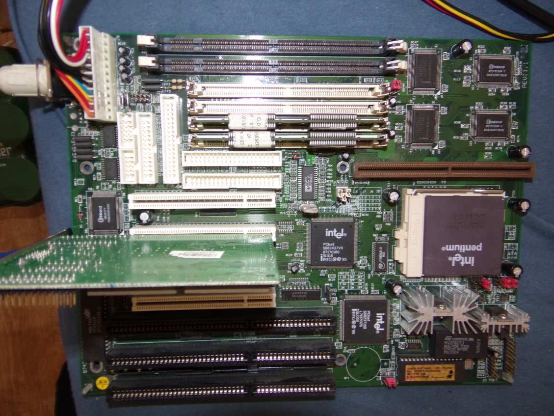 Acorp - 5VX32 Socket 7 alaplap