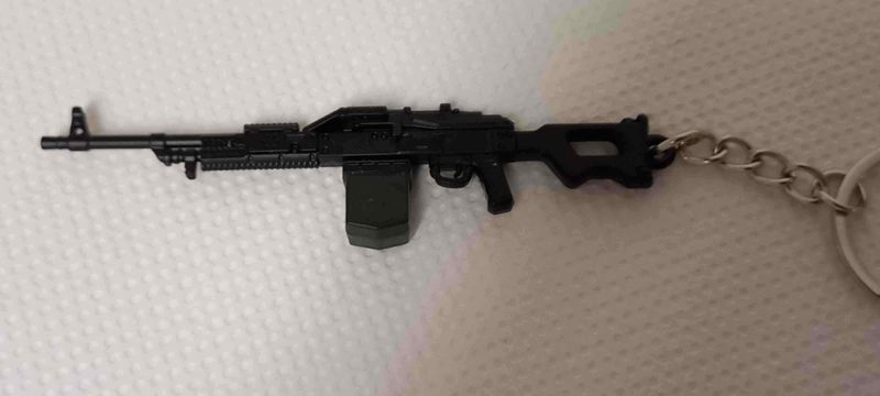 PKM géppuska kulcstartó