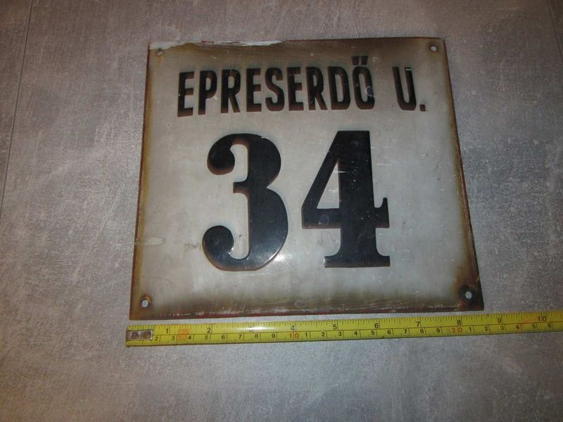 Epreserdő u. 34. zománctábla