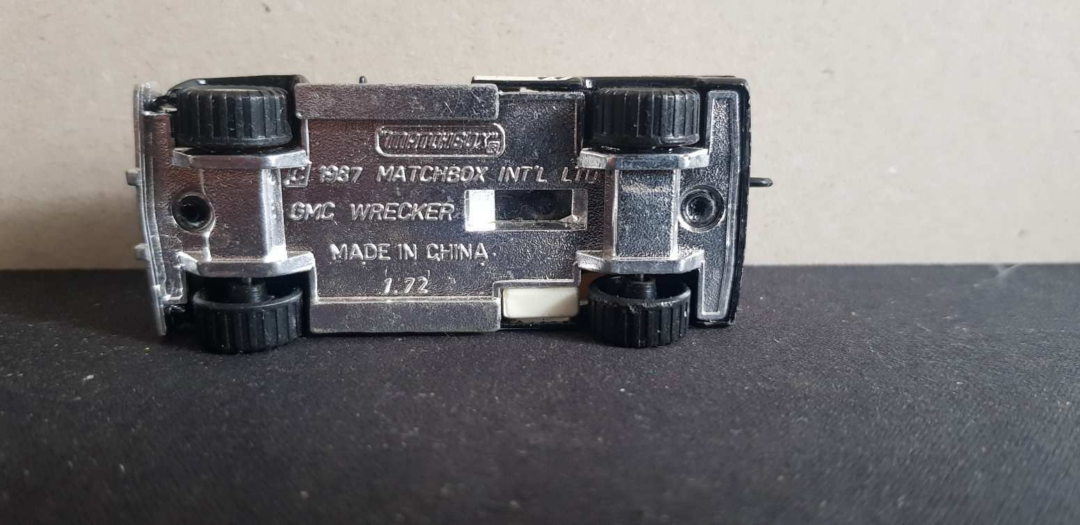 Matchbox - GMC Wrecker 1987