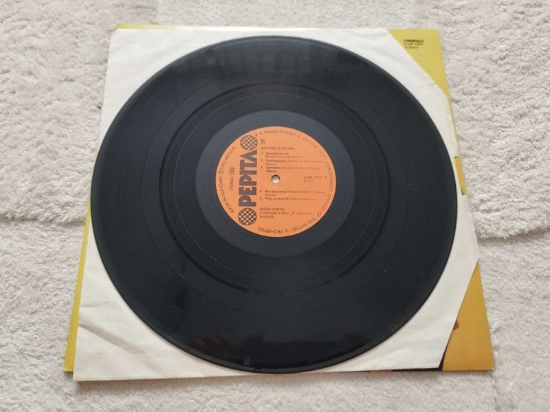 Igen! - A step LP