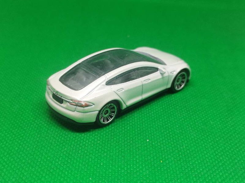 Matchbox Tesla Model S