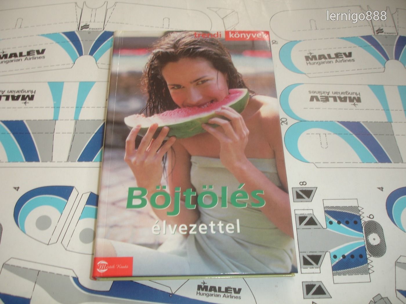 BÖJTÖLÉS ÉLVEZETTEL