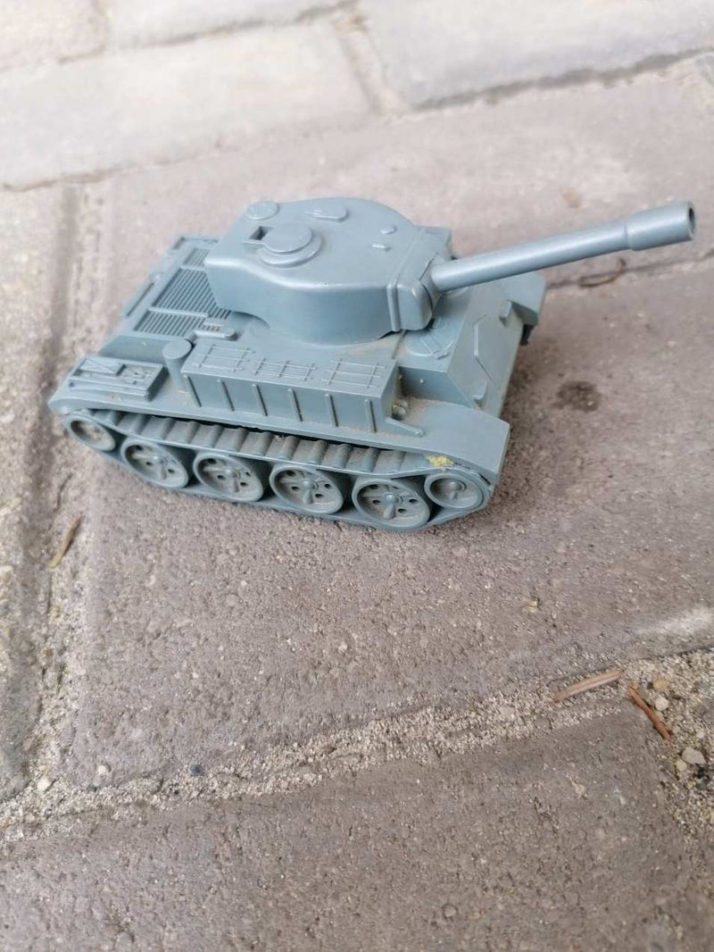 Mundus tank