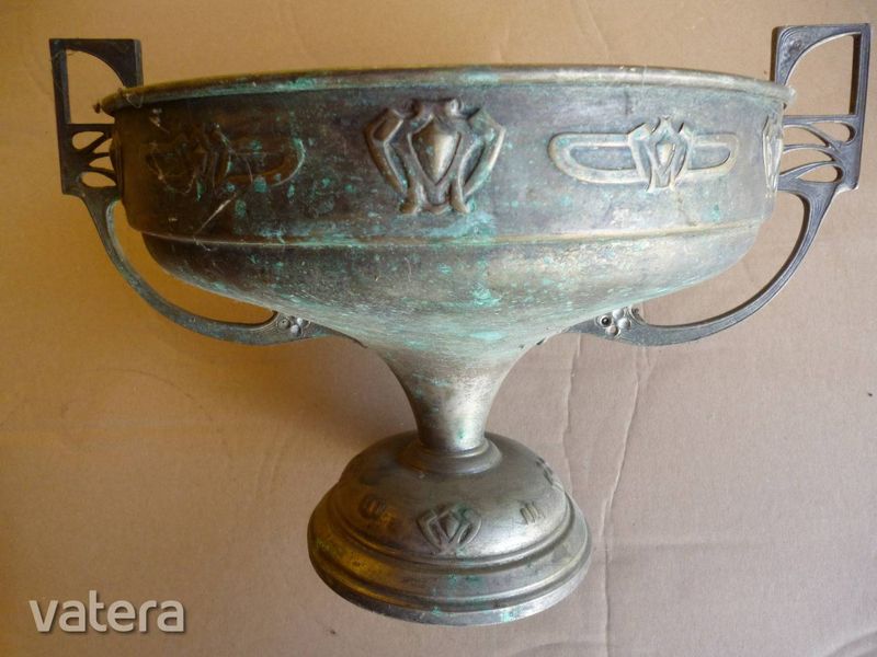 Antik asztali bronz tál