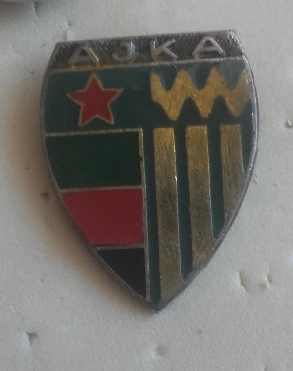 Város jelvény Ajka