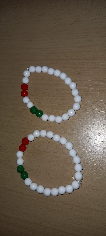 2 db gumis karkötő