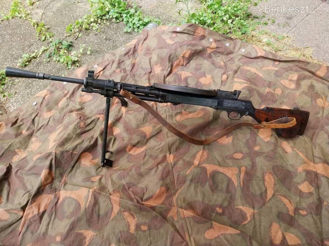 DP-28 Golyószóró