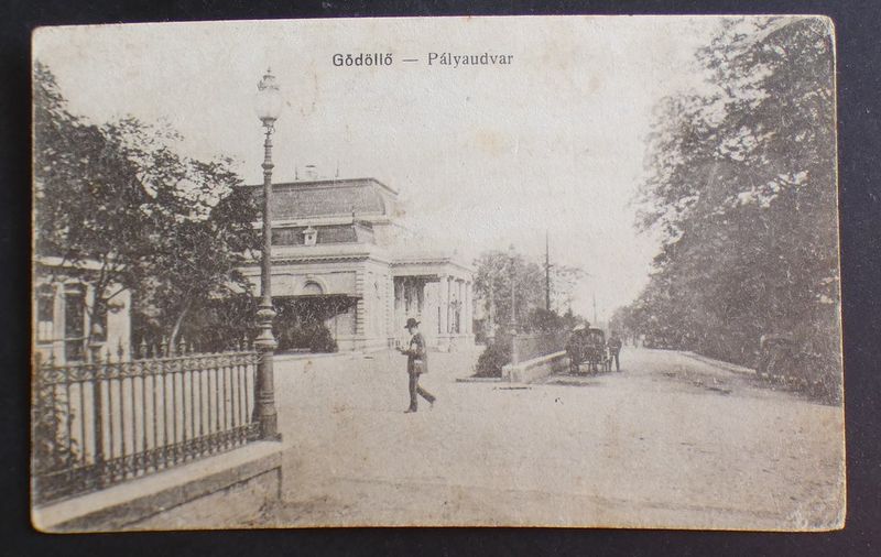 Gödöllő, vasútállomás