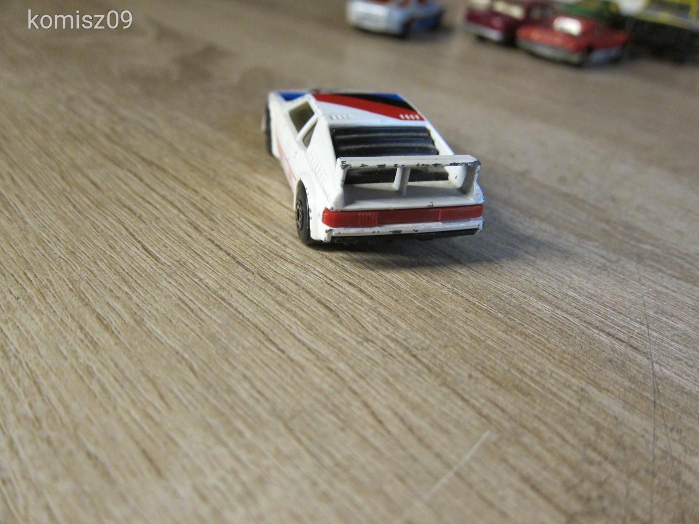Matchbox  // 1981  - White BMW M1