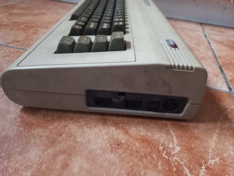 Commodore 64 /retro számítógép