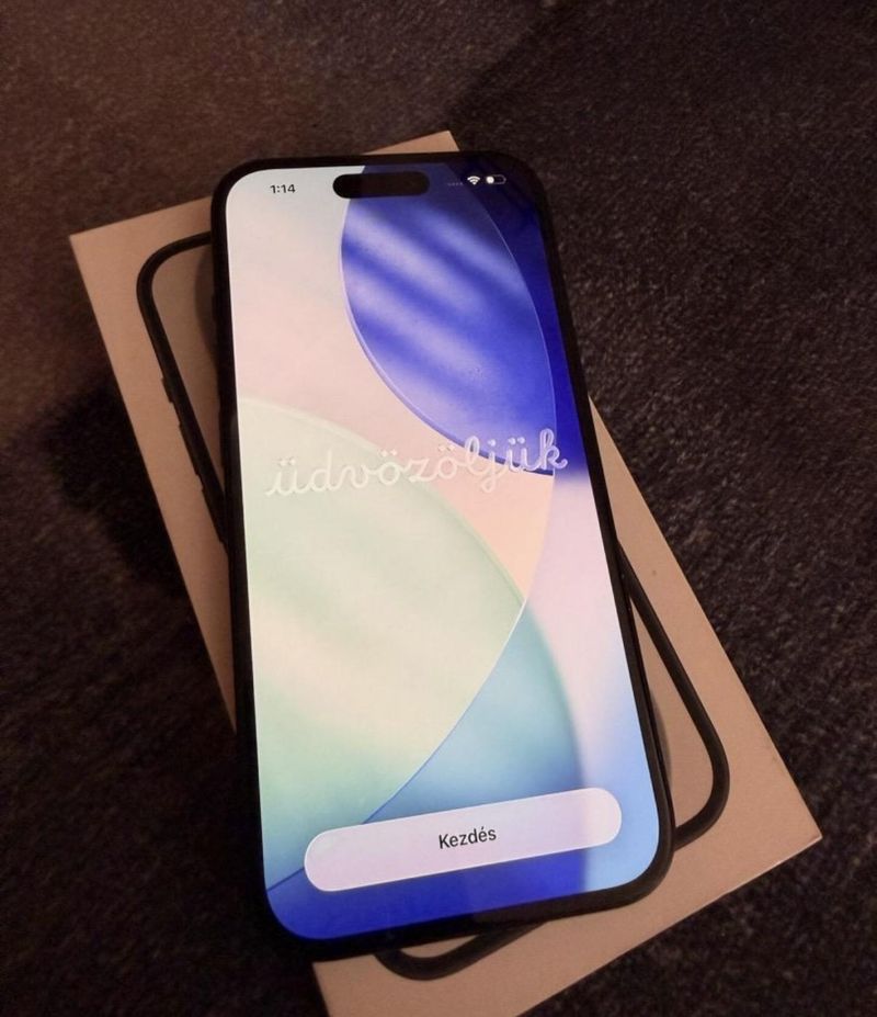 iPhone 15