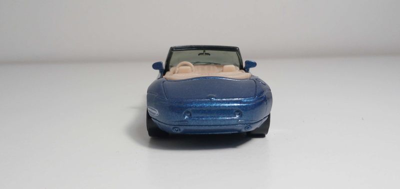 Matchbox BMW Z8
