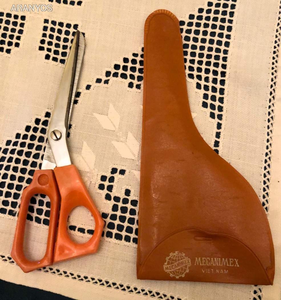 Szabó olló 22 cm