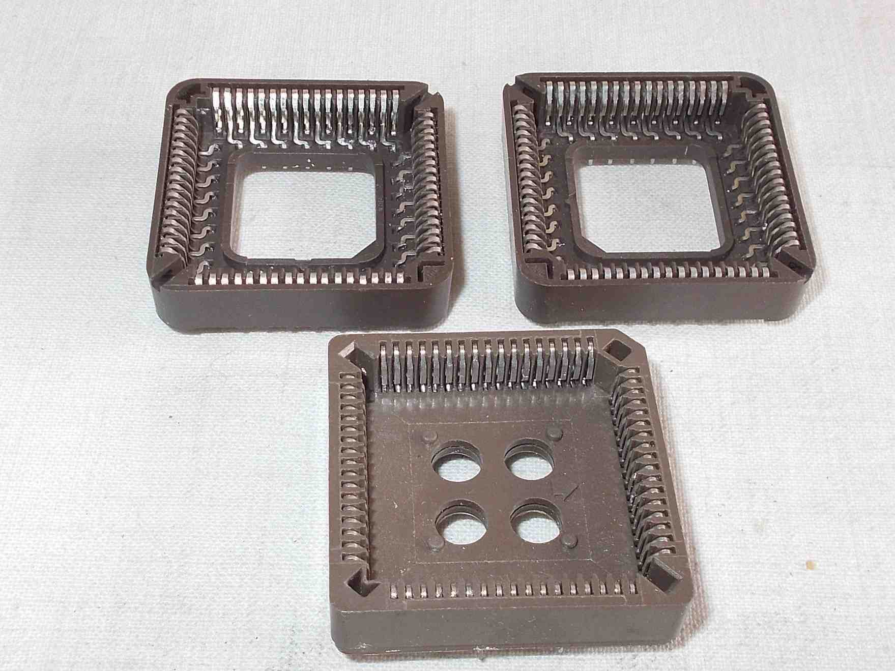IC foglalat - 3 db