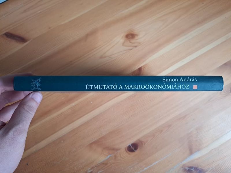 Simon András Útmutató a makroökonómiához