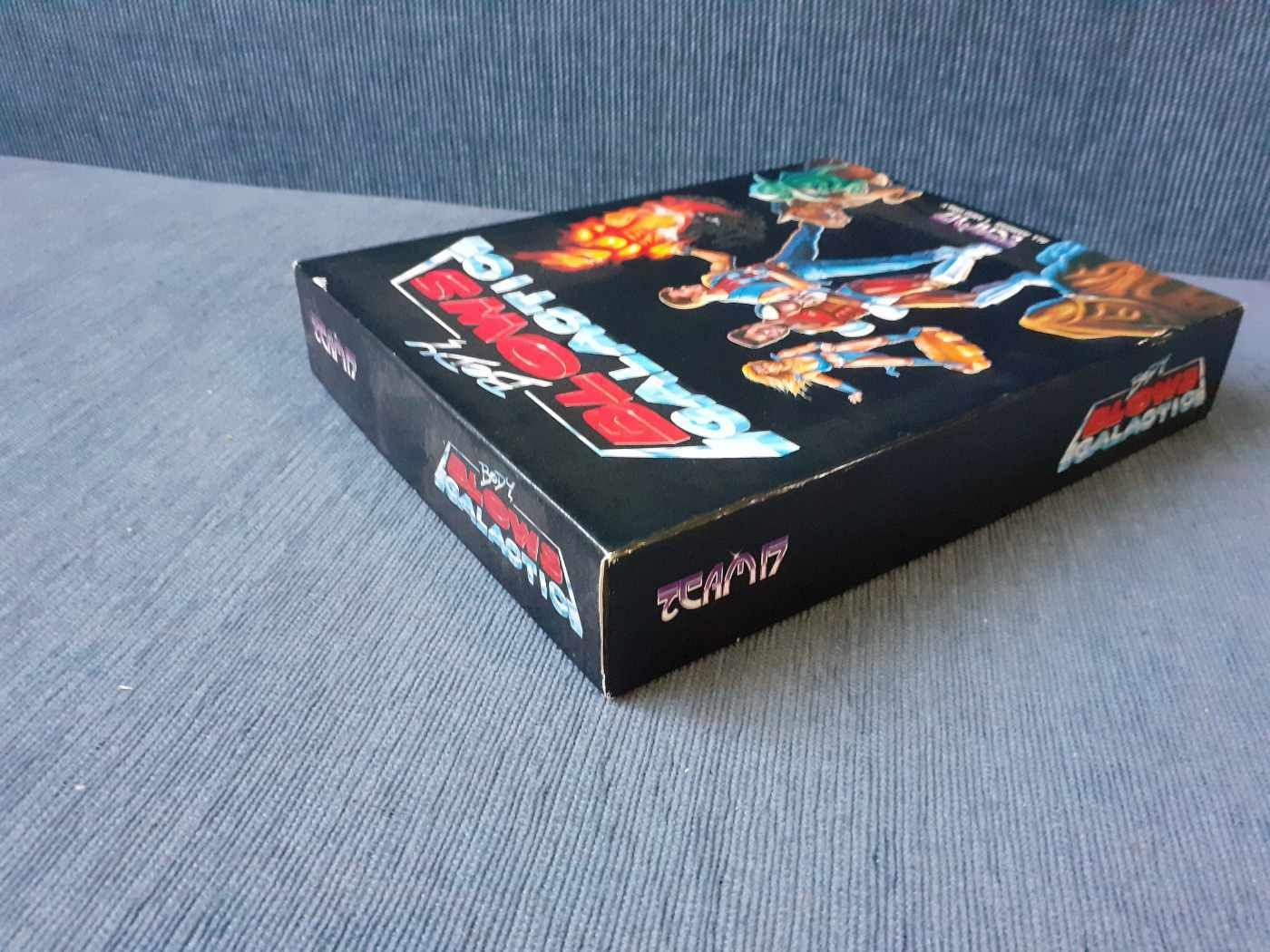 Body Blows Galactic   DOBOZOS  Amiga  játék.
