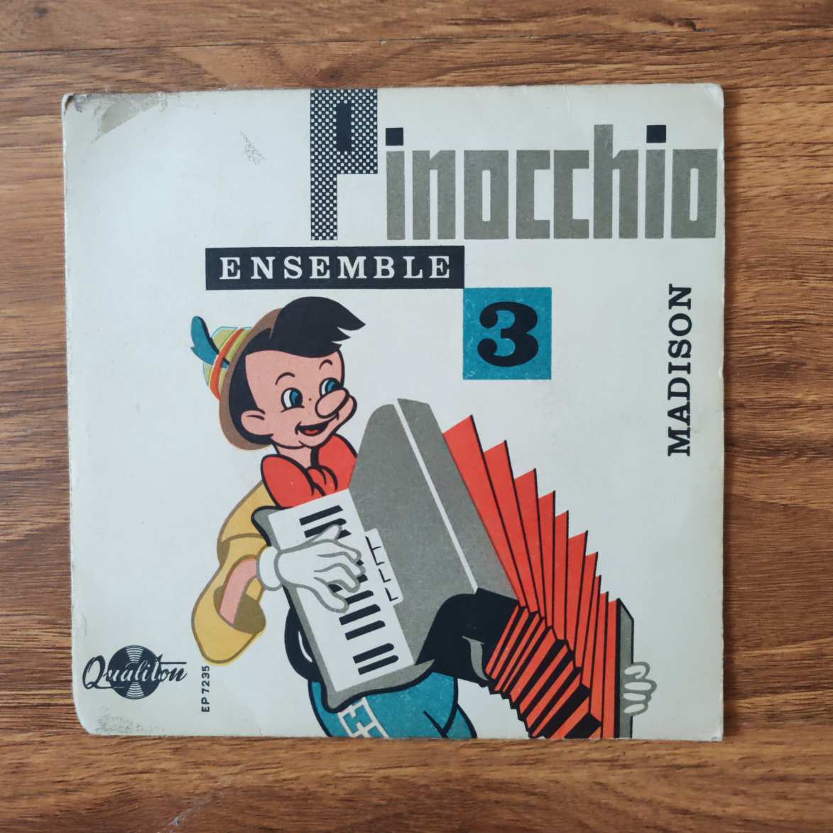 Pinocchio Ensemble EP 7235