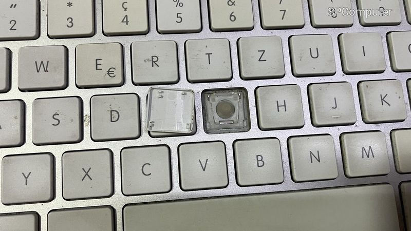 Apple Alu wireless Keyboard A1314